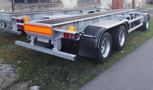 Шасси прицепные автомобильные